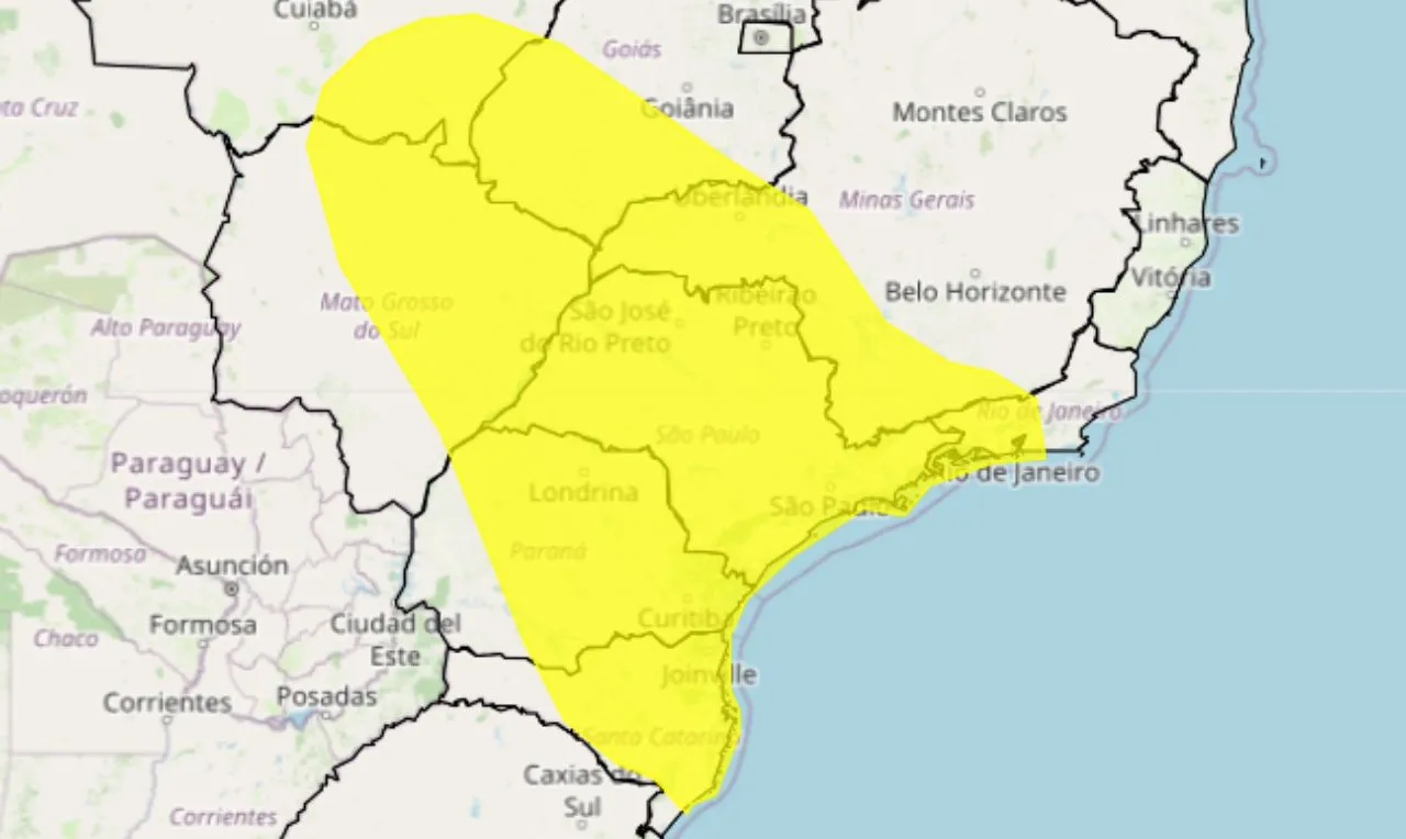 O mapa mostra &agrave;s &aacute;reas em alerta amarelo para chuva intensa